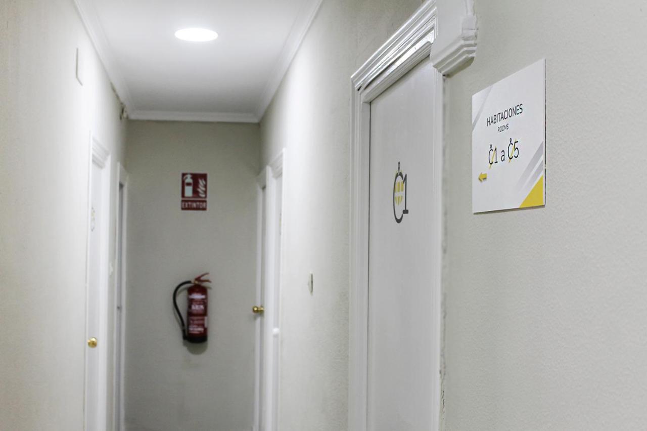 Hotel Restaurante Via Sevilla - Cadiz By Ma 22 Puntos El Cuervo  外观 照片