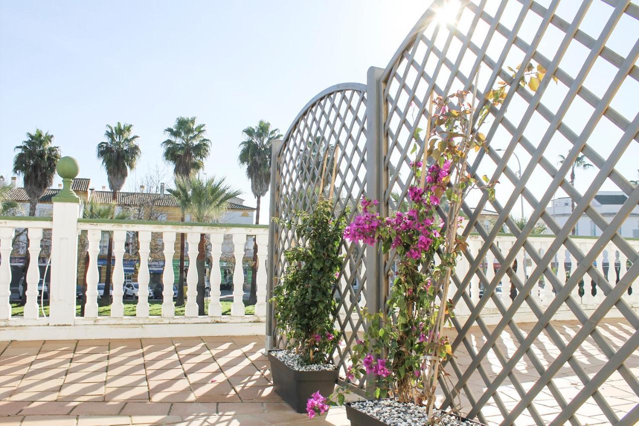 Hotel Restaurante Via Sevilla - Cadiz By Ma 22 Puntos El Cuervo  外观 照片