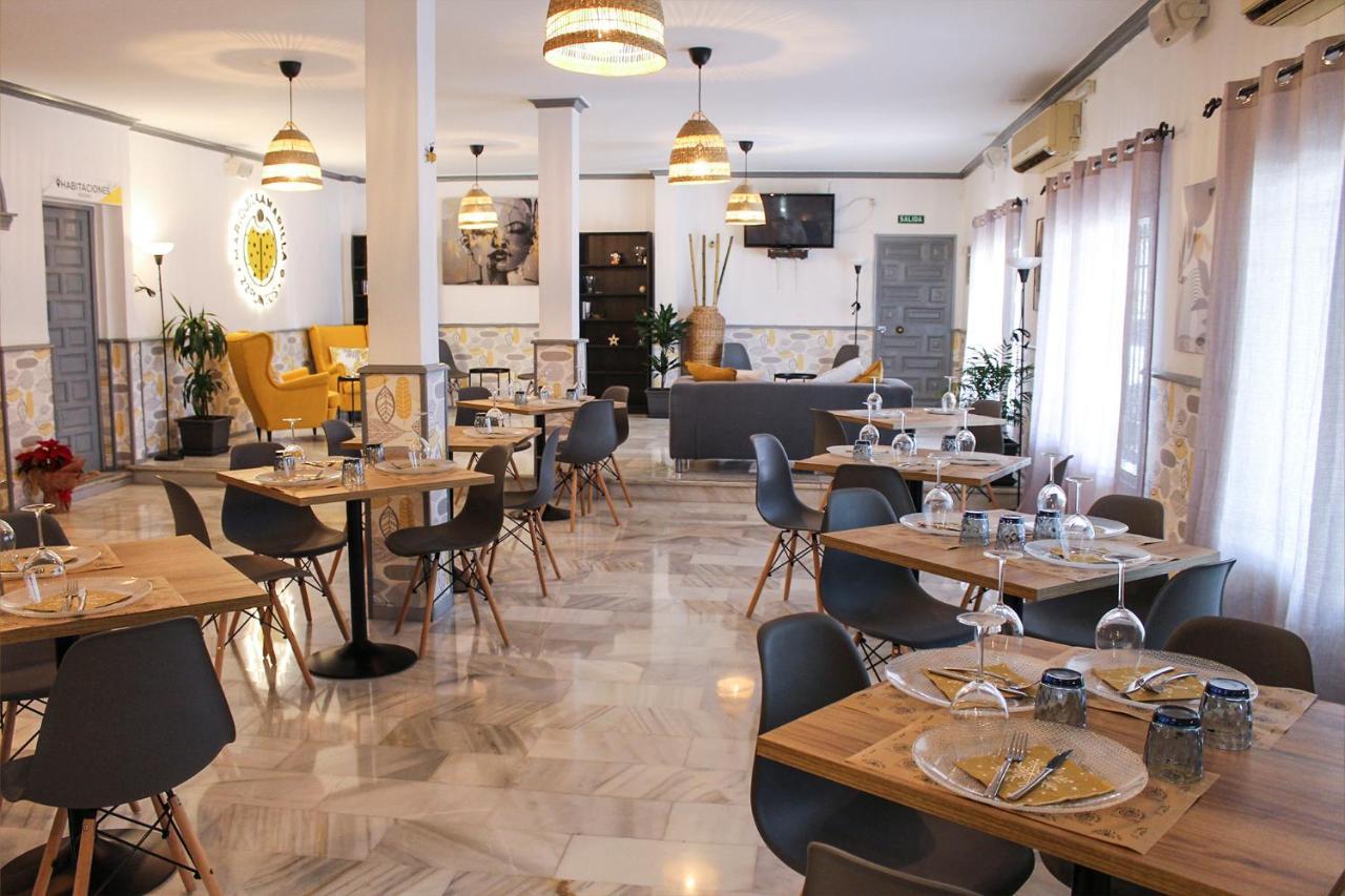 Hotel Restaurante Via Sevilla - Cadiz By Ma 22 Puntos El Cuervo  外观 照片