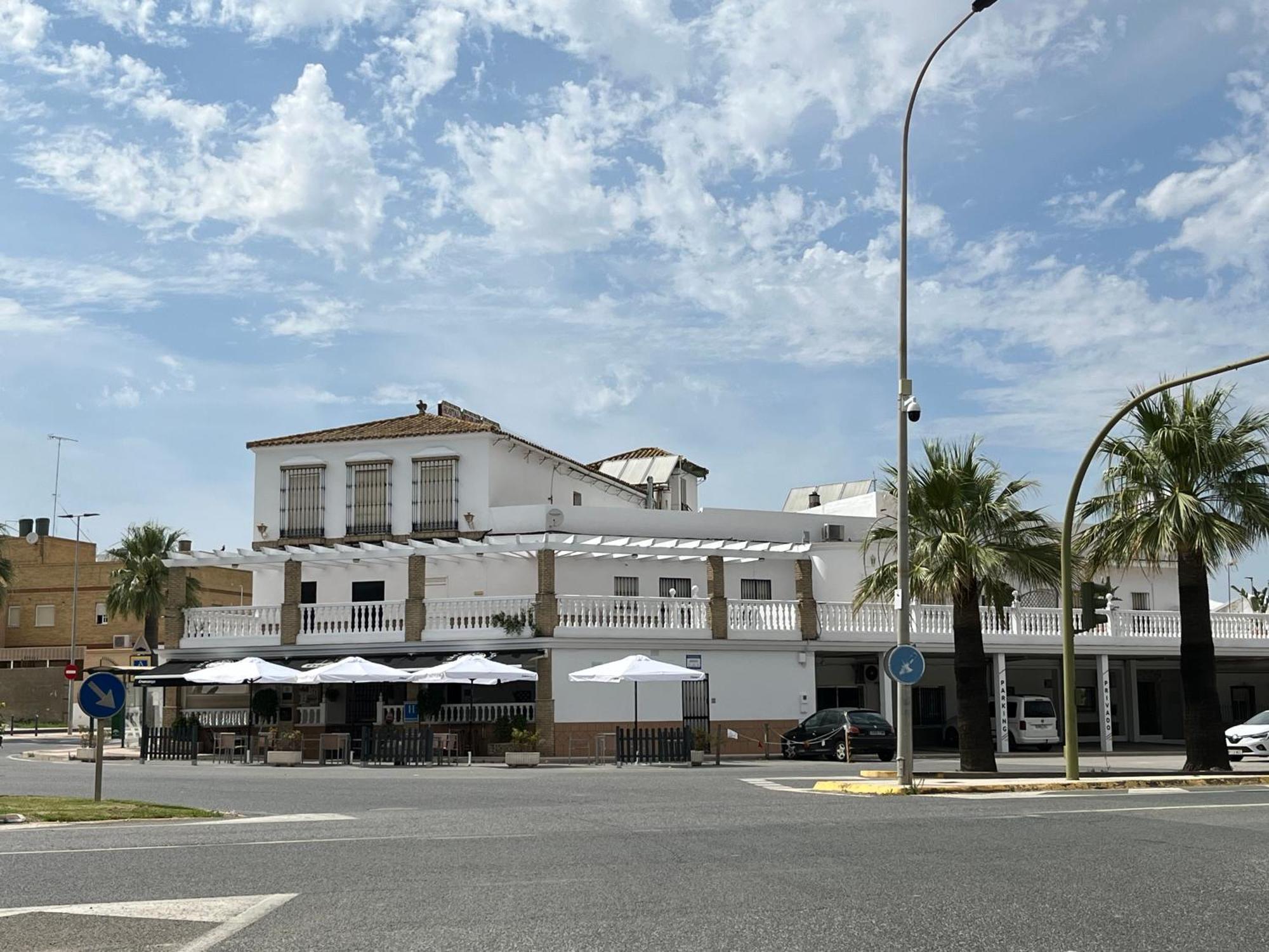 Hotel Restaurante Via Sevilla - Cadiz By Ma 22 Puntos El Cuervo  外观 照片